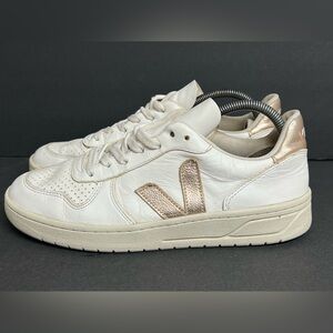 Veja V-10 Women’s Sz 10 Lace Up Low Top Shoes Chromefree Metallic Pink